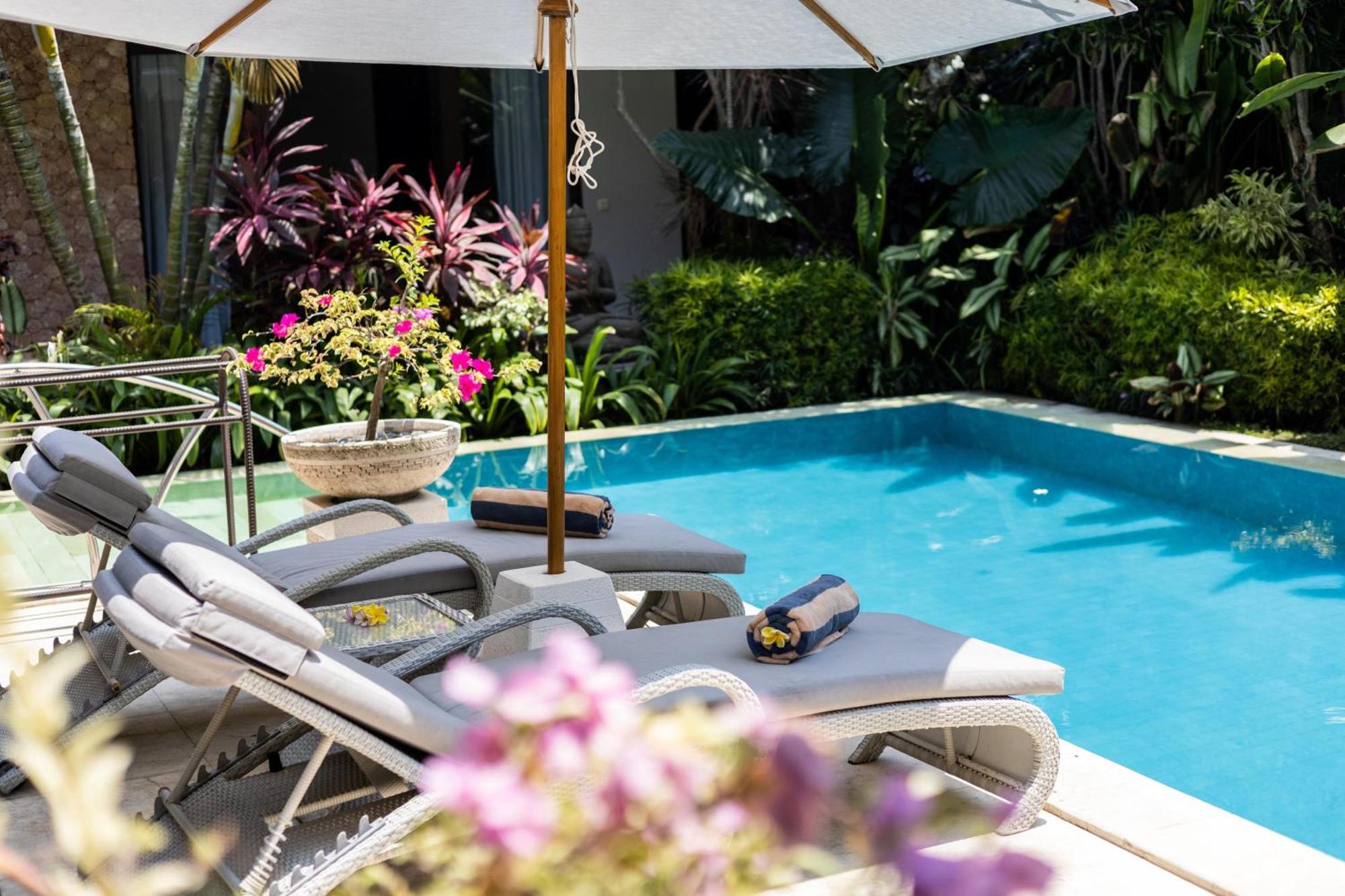 Kejora Beachfront Estate Sanur - Luxurious Villa Seven Kejora エクステリア 写真